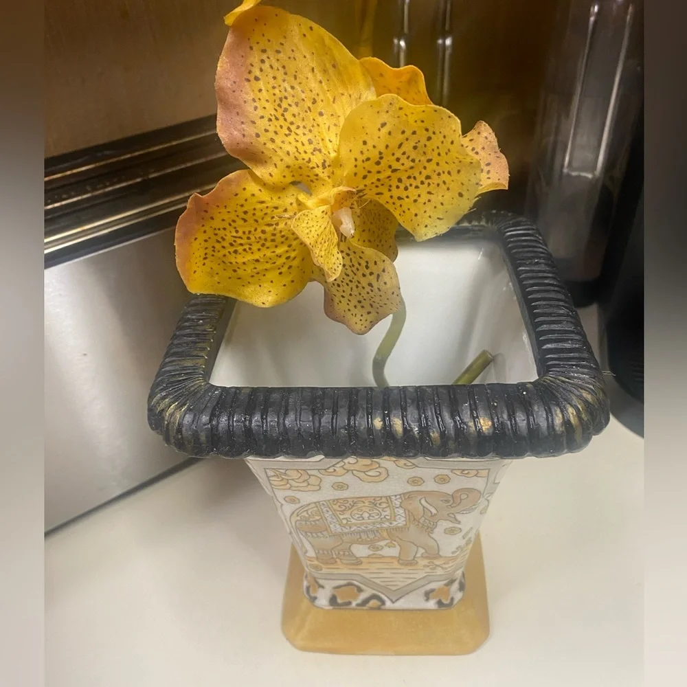 RARE FIND -  Vase Planter Crackle Finish Leopard Horse Elephant by Formalities